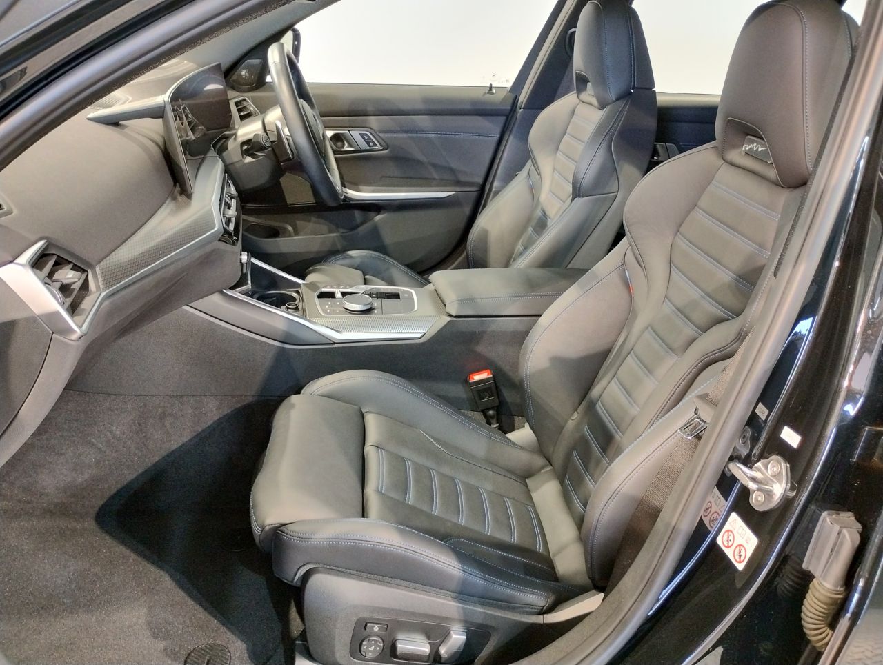 G21 M340i xDrive Touring LCI RHD