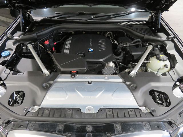 G01 X3 xDrive20d RHD ZA LCI