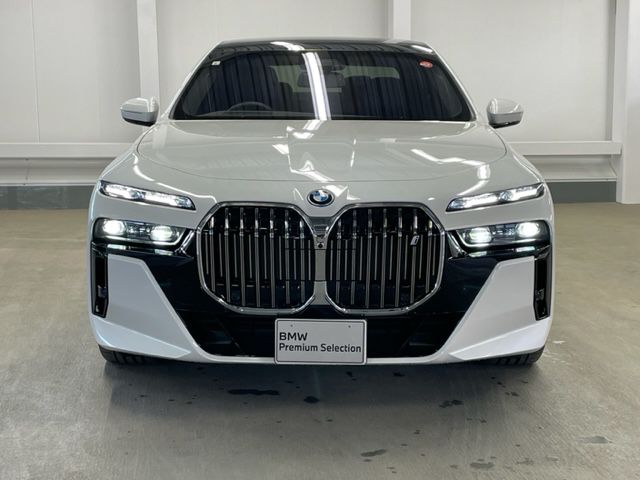 BMW i7 eDrive50 Sedan RHD