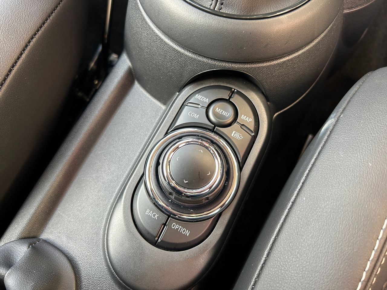 Cooper S 3 doors RHD