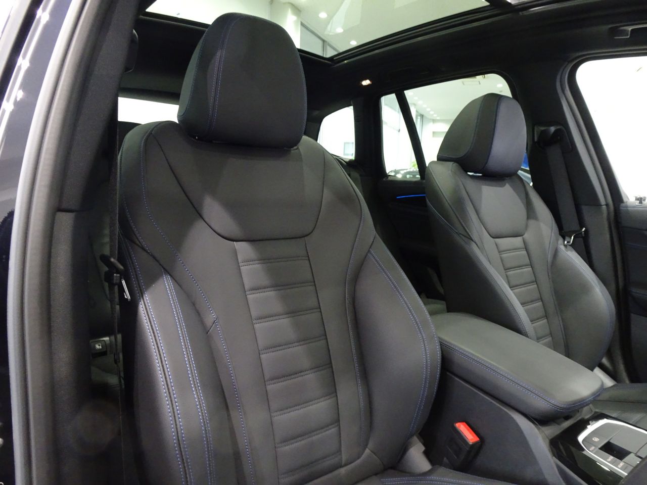 G08 iX3 BEV RHD