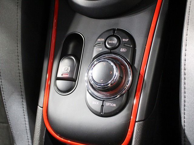 MINI John Cooper Works ALL4 Countryman RHD