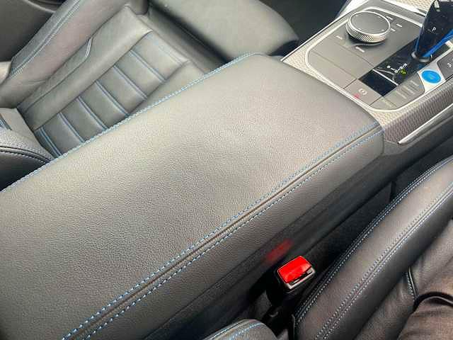 G26 i4 M50 RHD