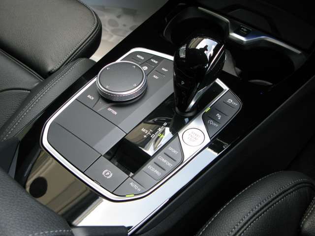 F40 118d Sports Hatch 5-door B47 2.0d