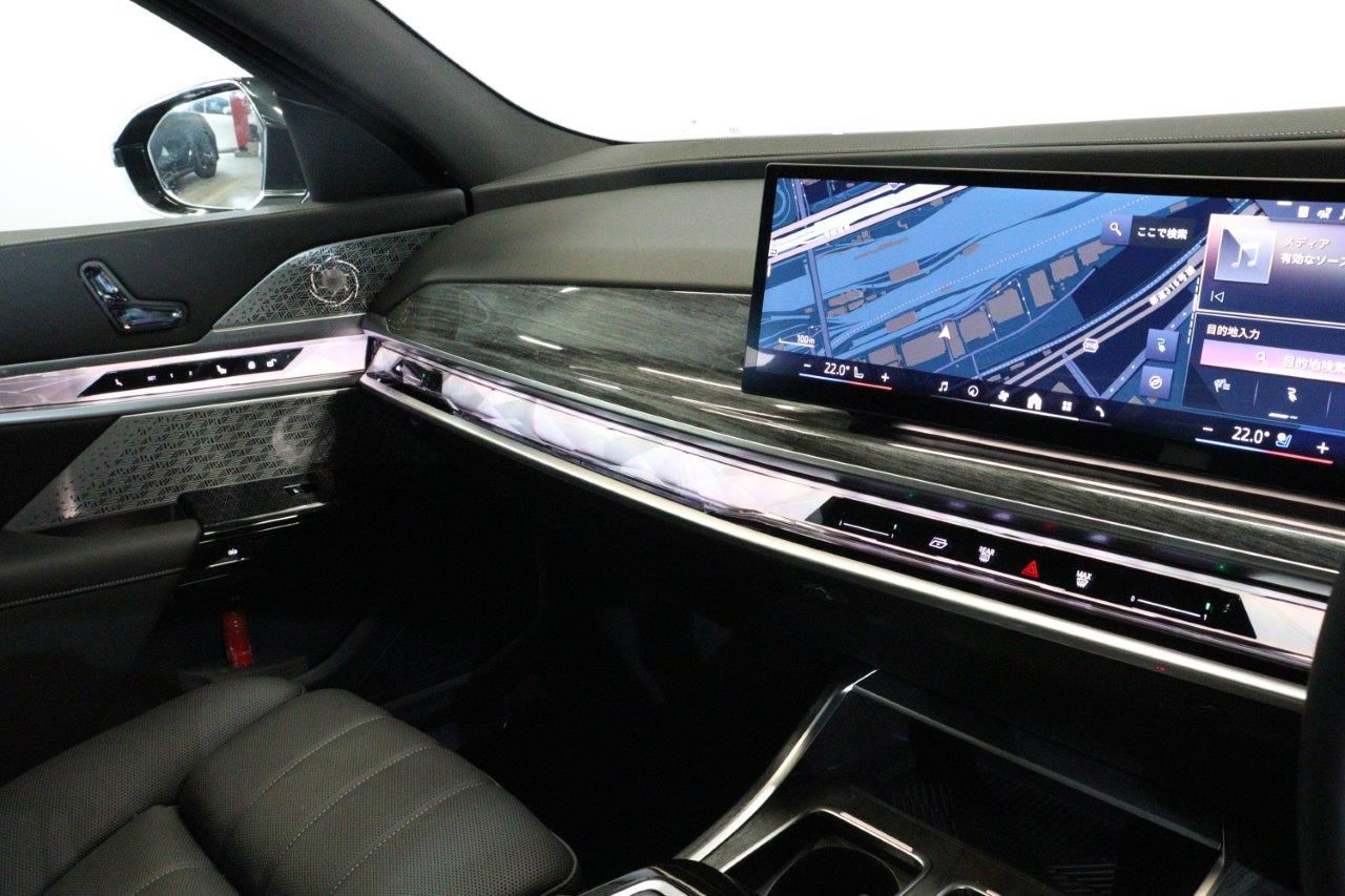 BMW i7 eDrive50 Sedan RHD