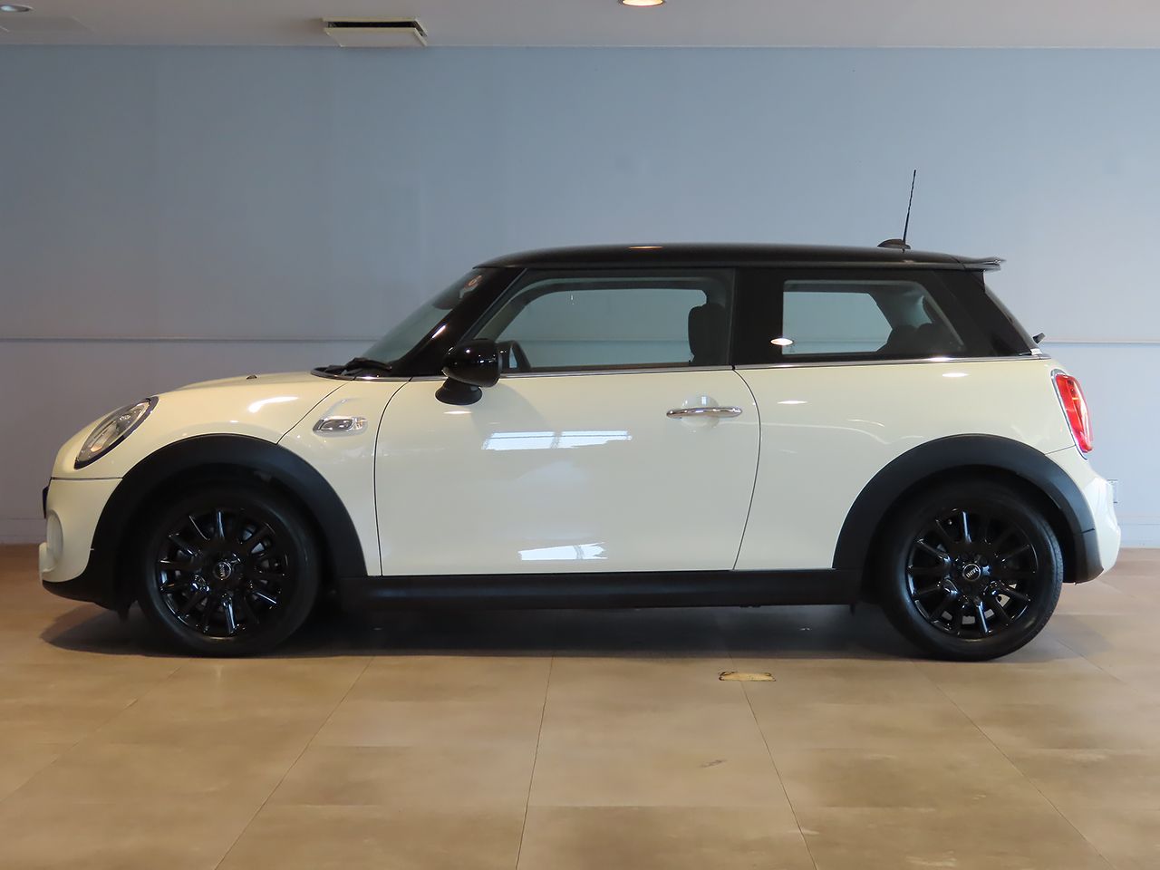 F56 MINI COOPER S