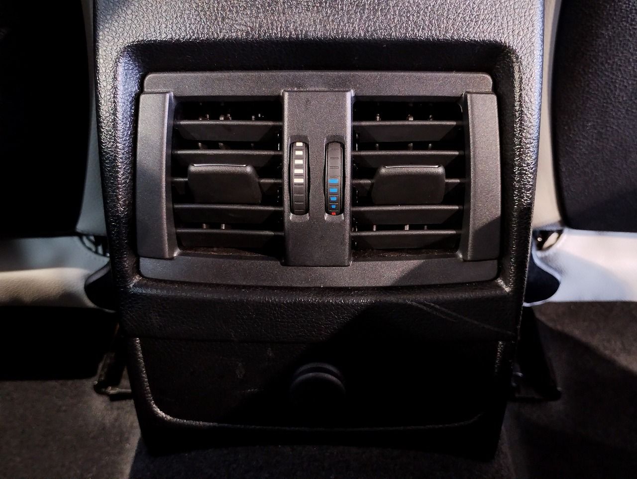 118 5DOOR RHD