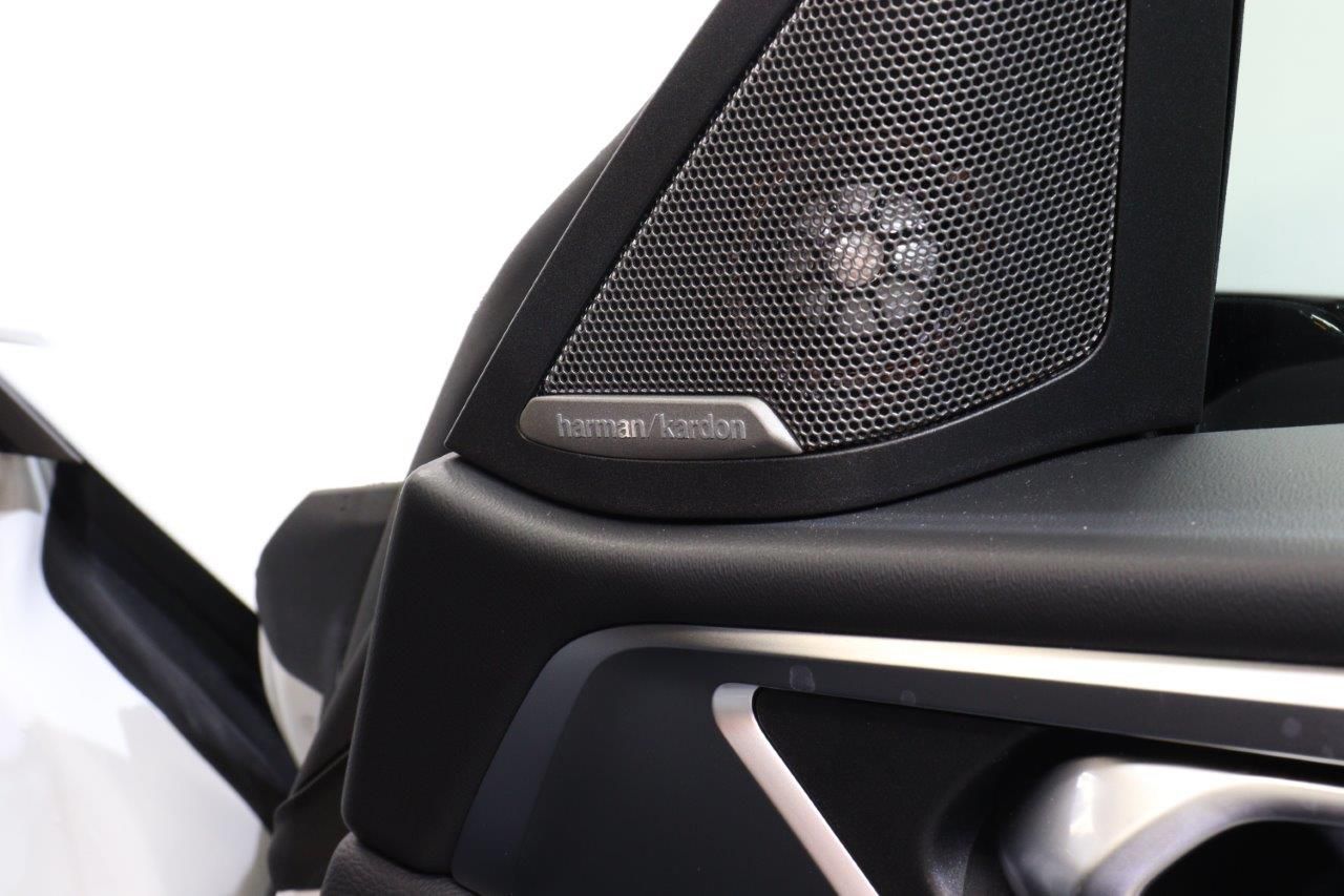 G** ***i G*** C**** ***