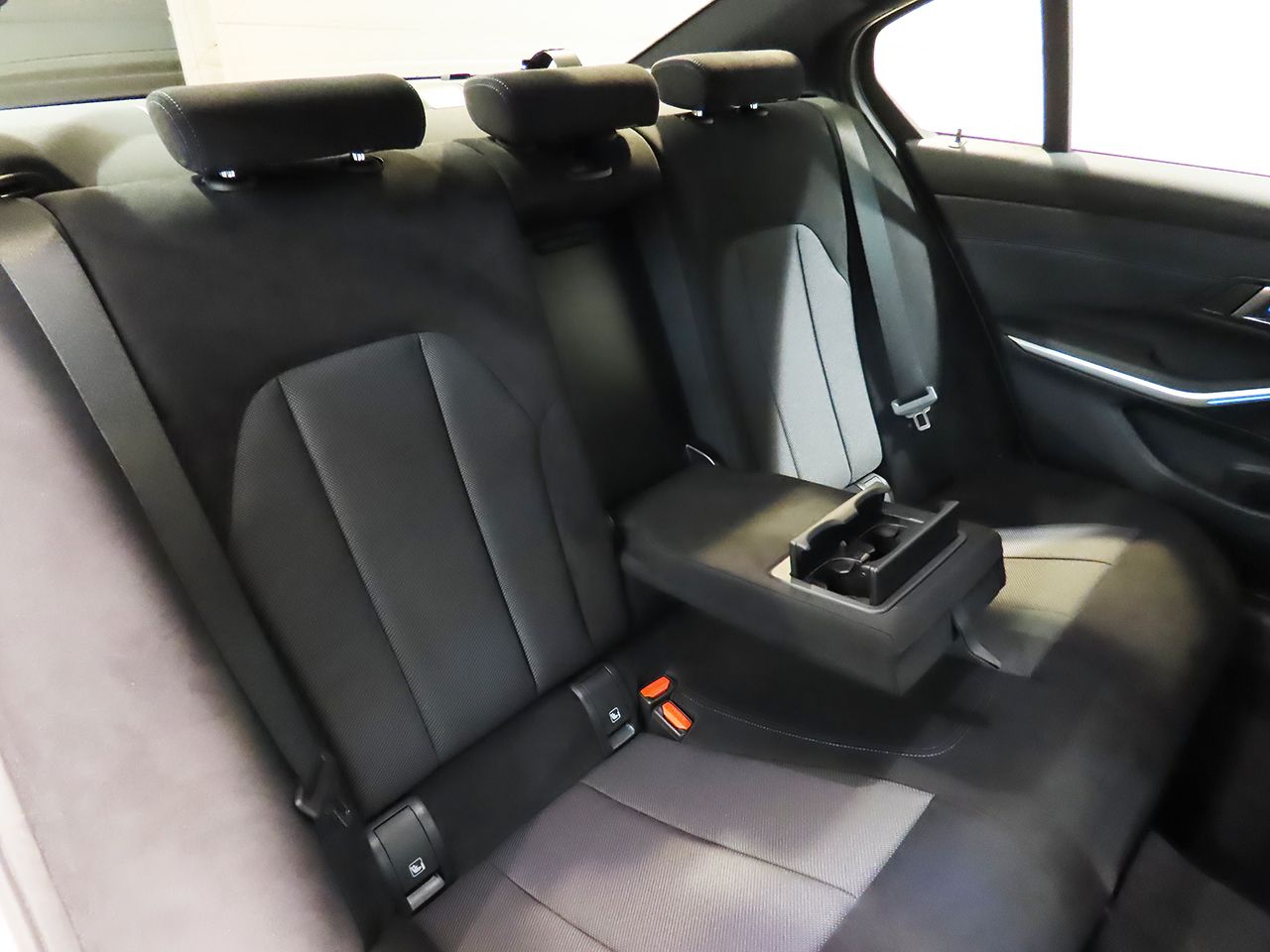 G20 320i Saloon LCI RHD MX