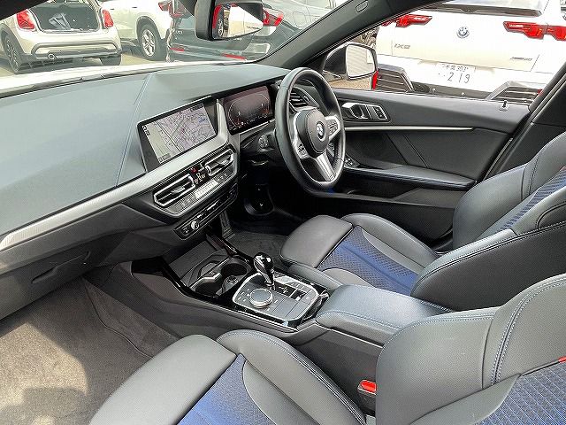 F40 118d Sports Hatch 5-door B47 2.0d