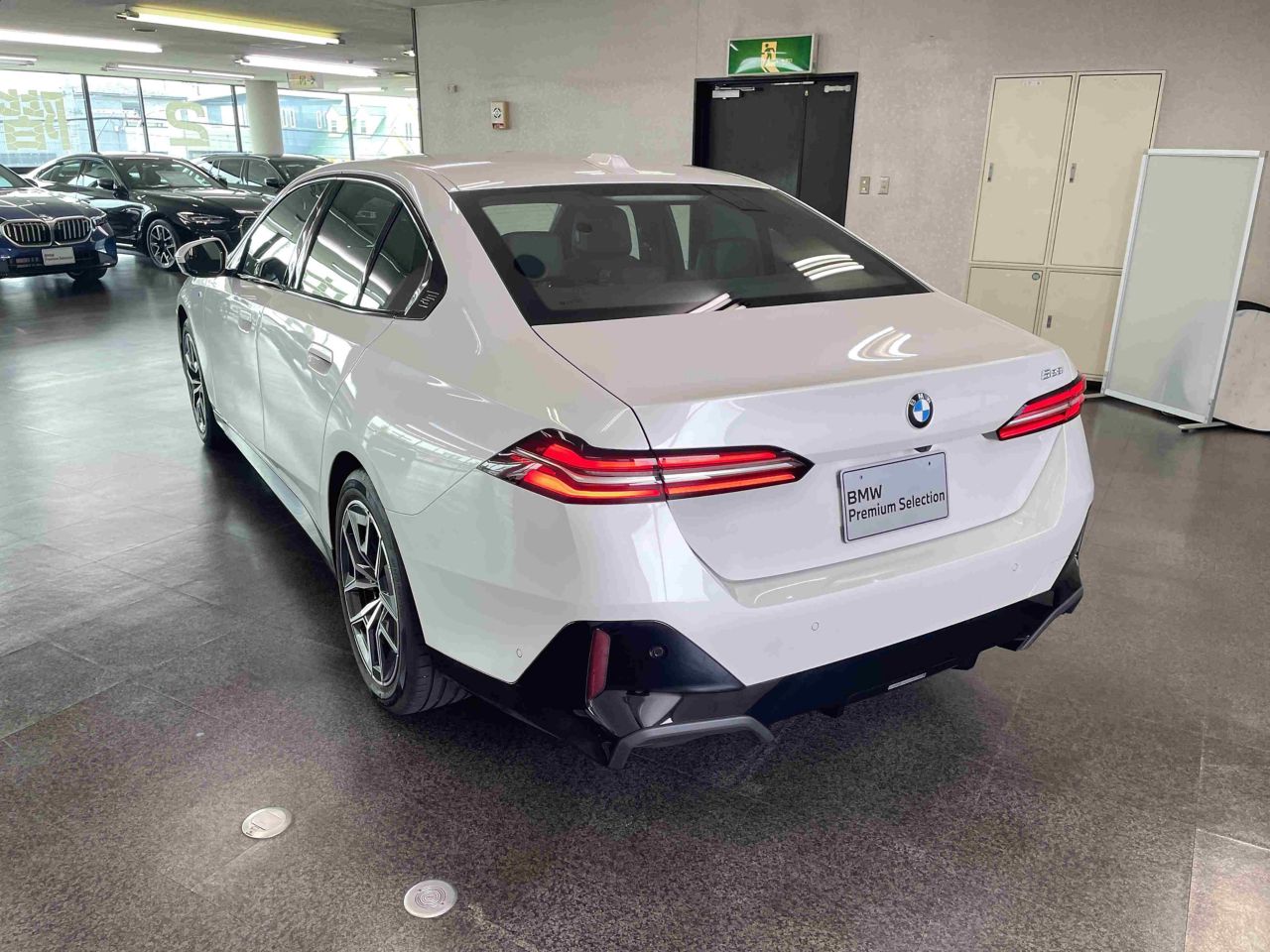 520i Sedan RHD