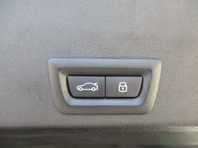 XM RHD