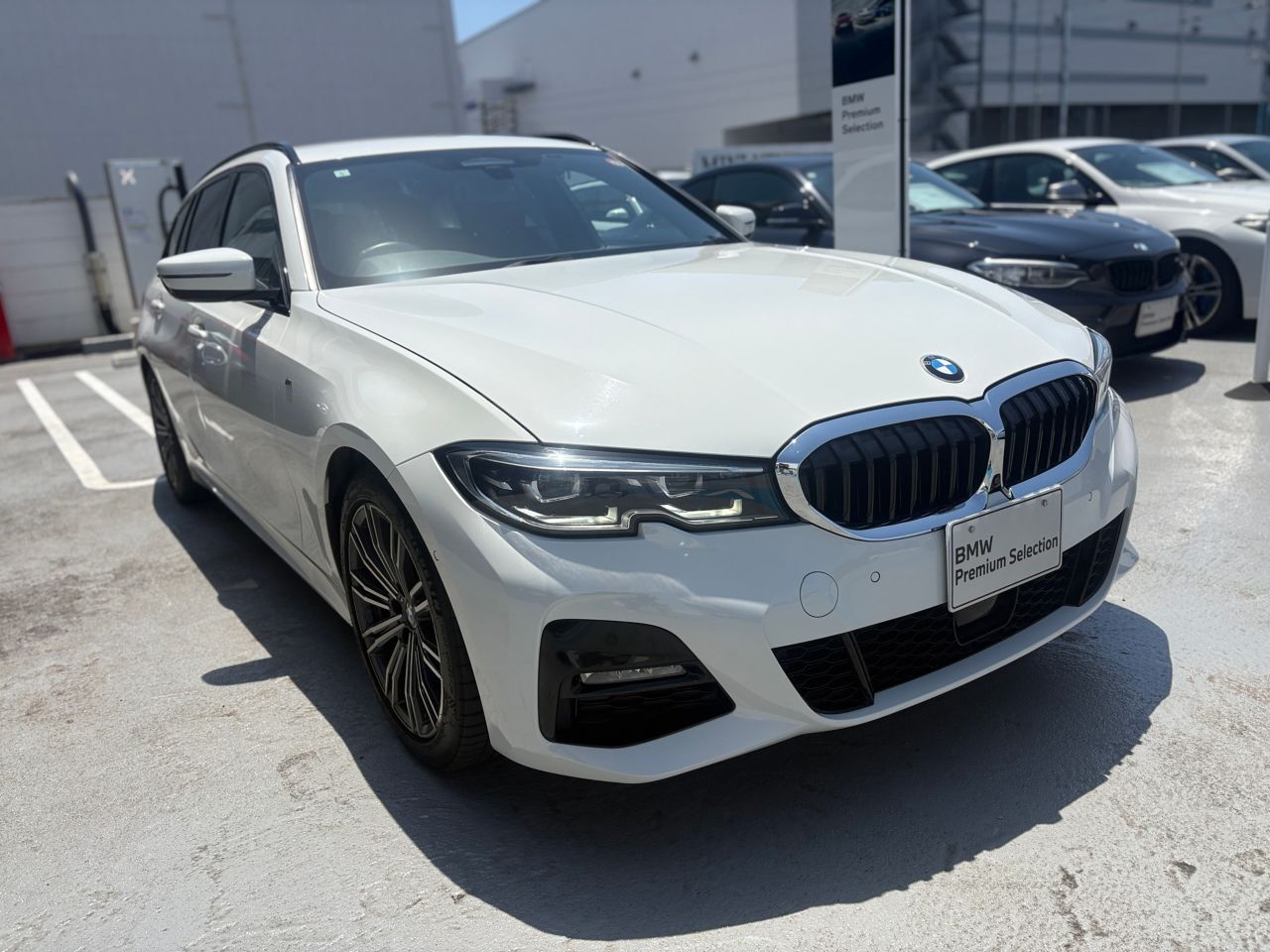 G21 320i RHD