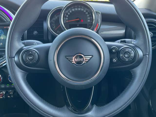 F56 MINI Cooper 3-Door Hatch LCI