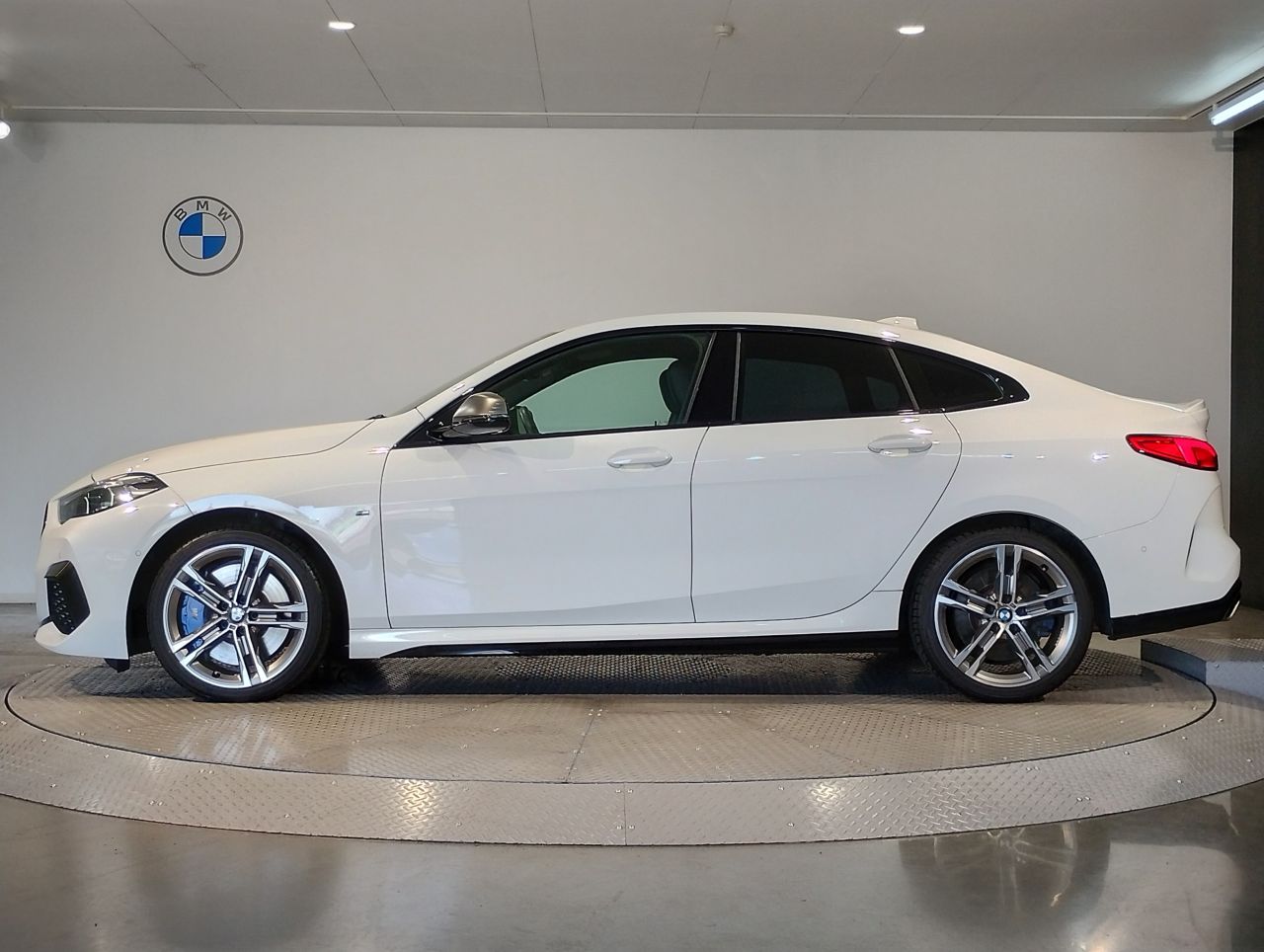 F4* **35i xDrive **** ***** B48 2.0i