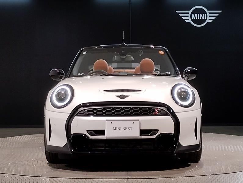MINI Cooper S Convertible RHD
