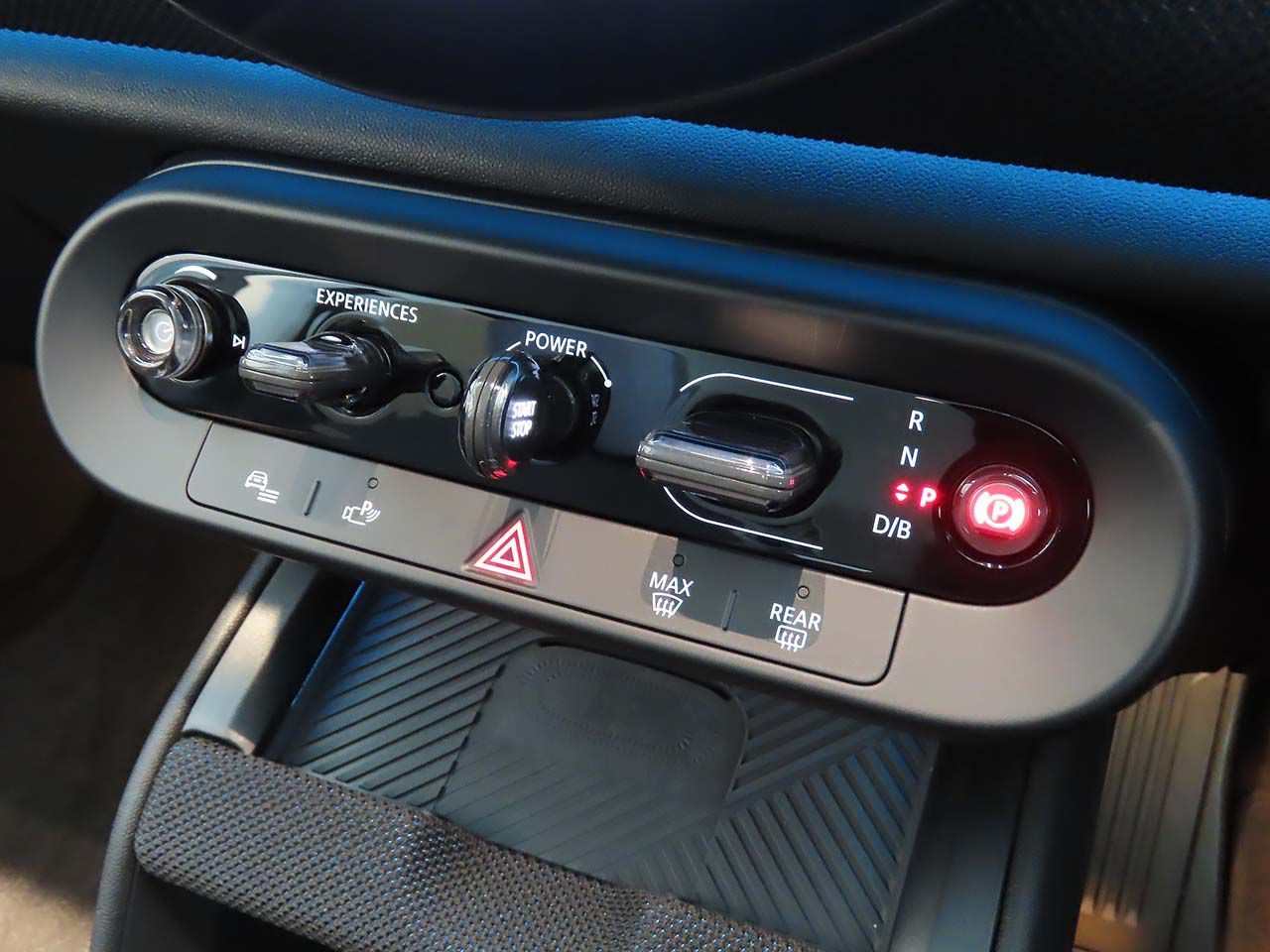 U25 MINI Countryman SE ALL4