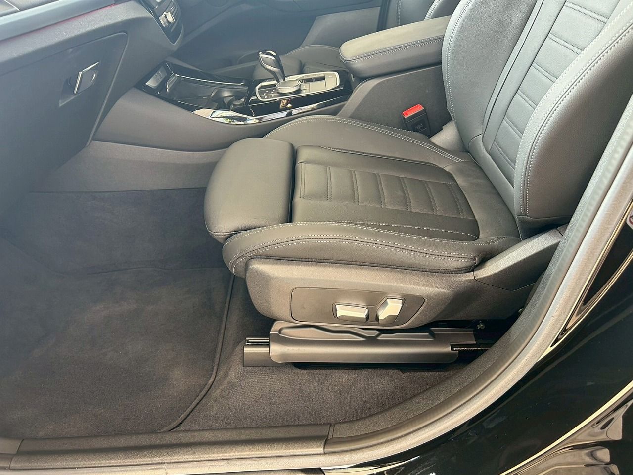 G01 X3 xDrive20d RHD ZA LCI