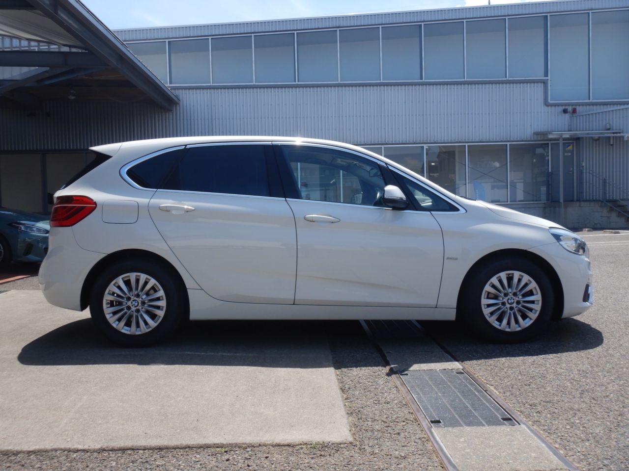 218I ACTIVE TOURER RHD