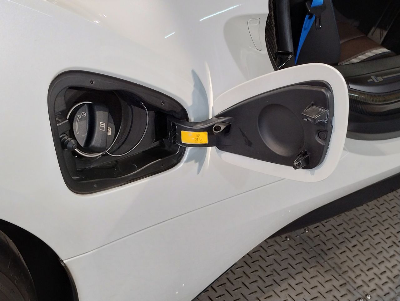 I15 i8 Roadster B38 1.5i