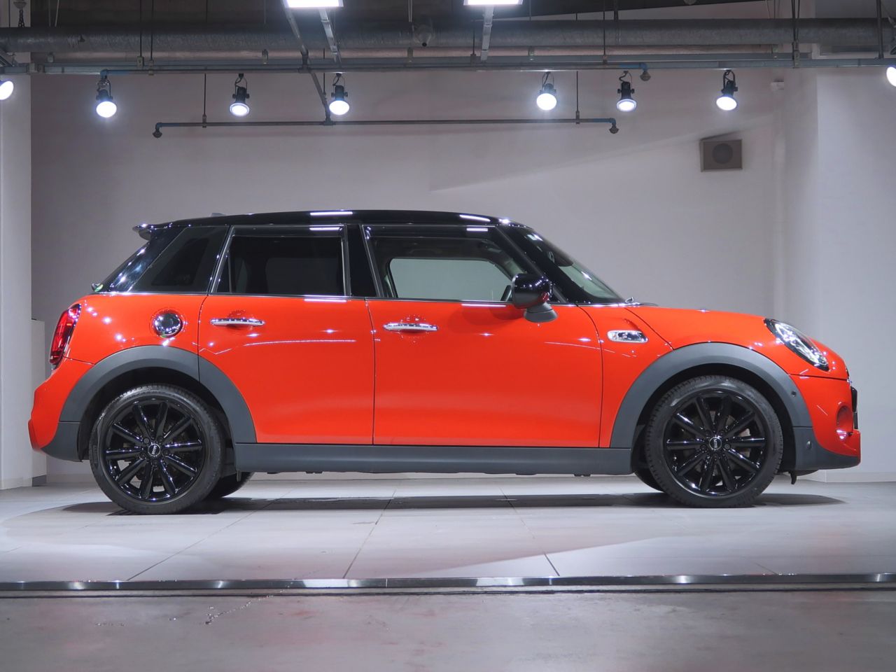 F55 MINI Cooper SD 5dr Hatch LCI