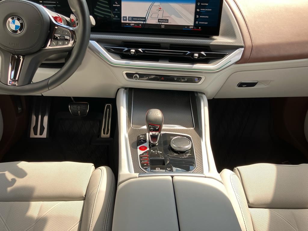 BMW XM