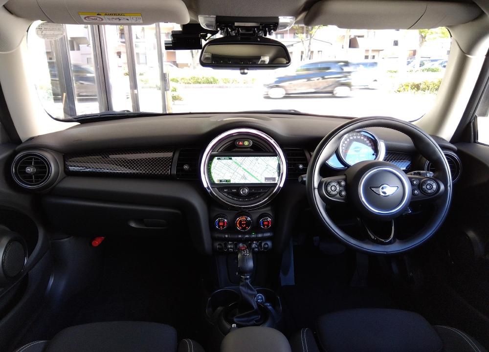 F56 COOPER S D(AT)