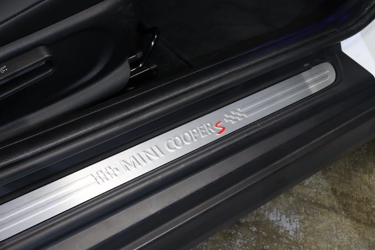 Cooper S 3 doors RHD
