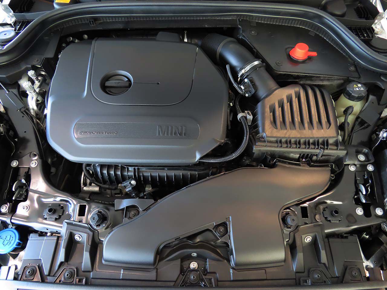 MINI Cooper F56 RHD
