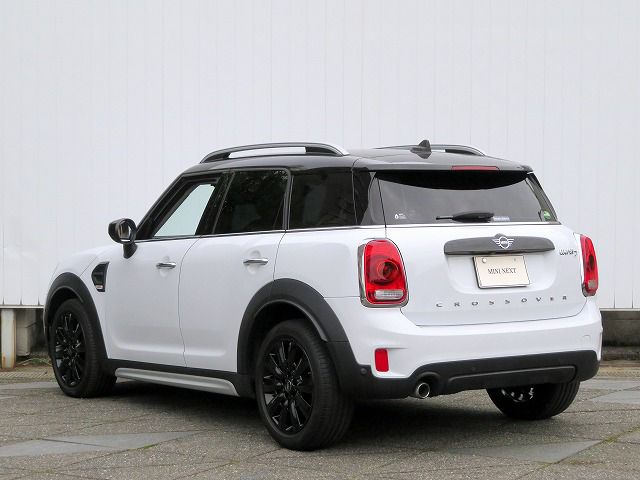 MINI CROSSOVER COOPER D