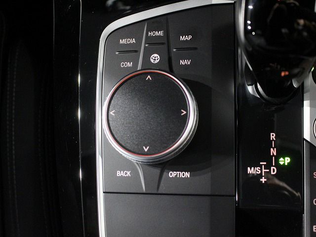 X4 xDrive20d RHD