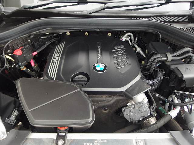 X4 xDrive20d RHD