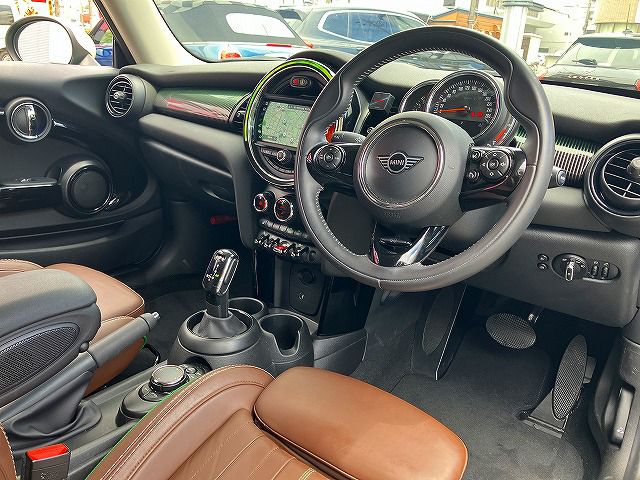 F56 MINI Cooper 3-Door Hatch LCI