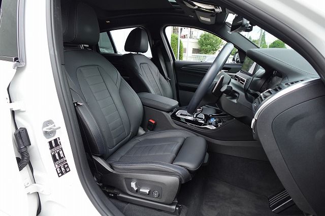 X4 xDrive20d RHD