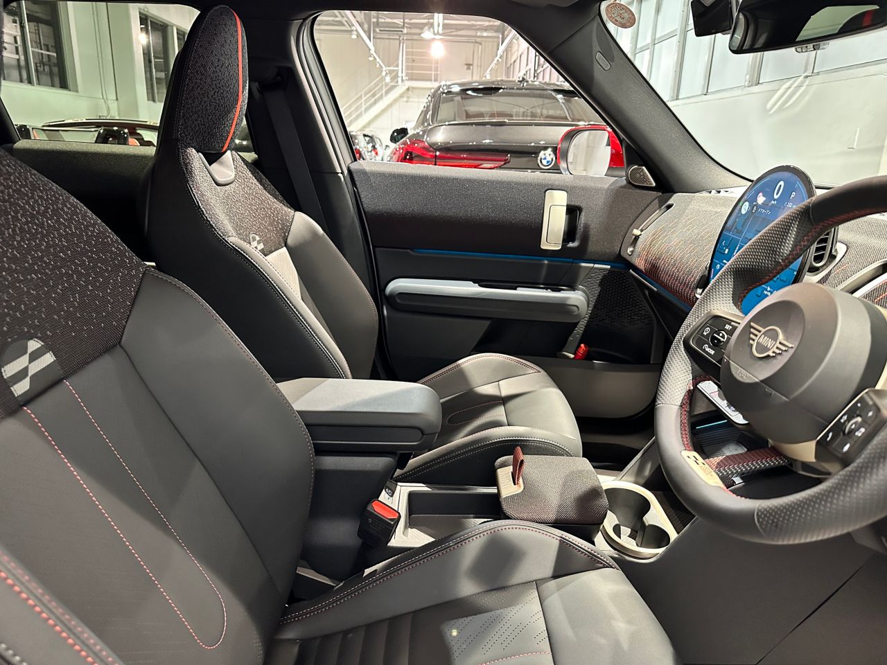 U25 MINI John Cooper Works Countryman ALL4