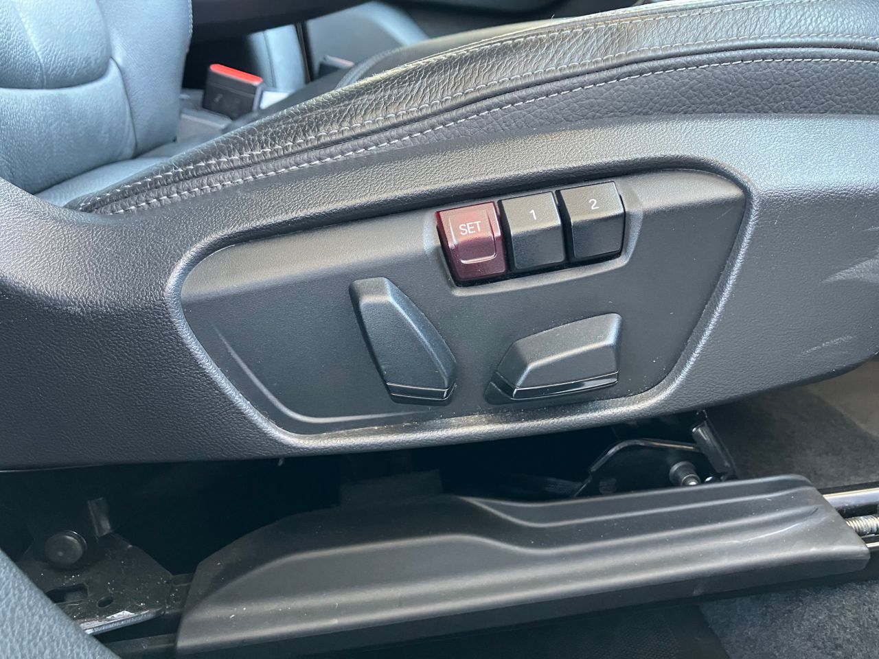 218I ACTIVE TOURER RHD