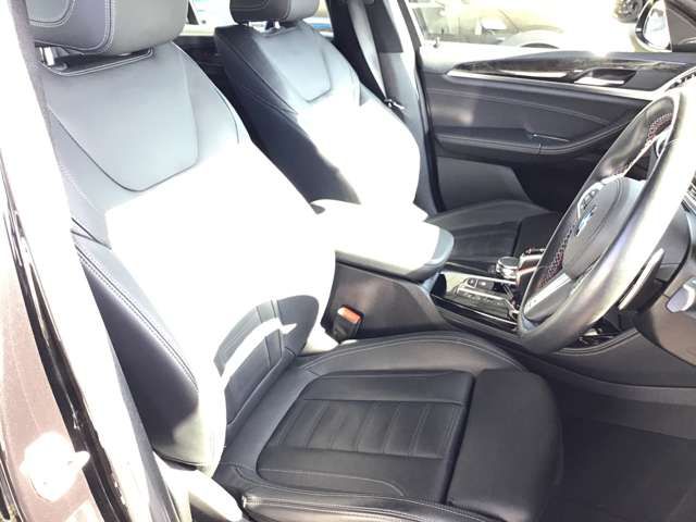 X4 M RHD