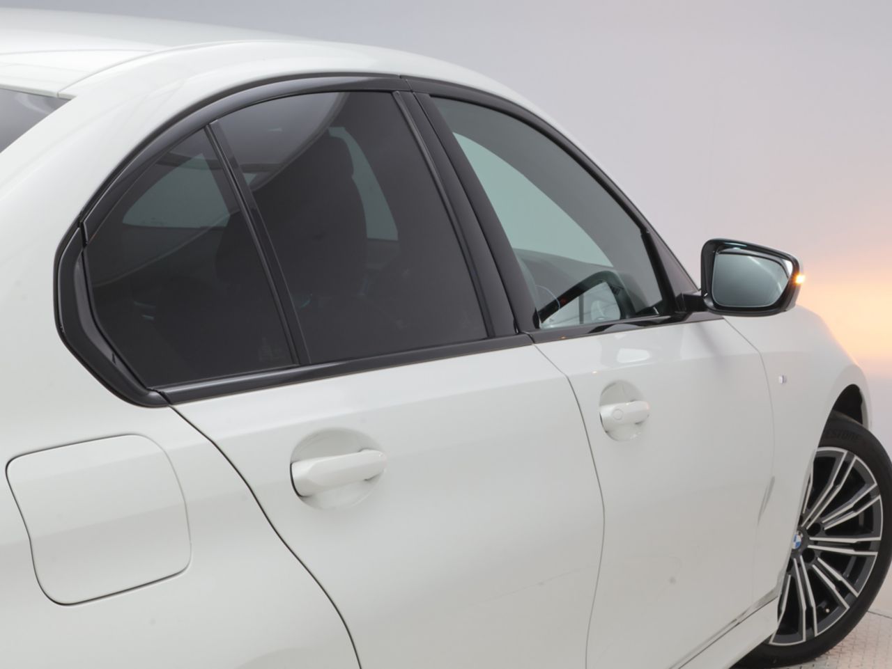 G20 320i Saloon RHD MX