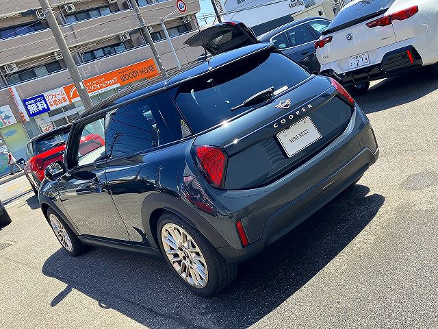 F66 MINI Cooper C 3Dr