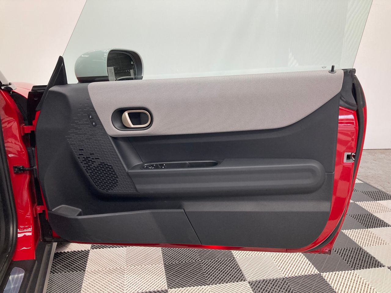 F66 MINI Cooper C 3Dr