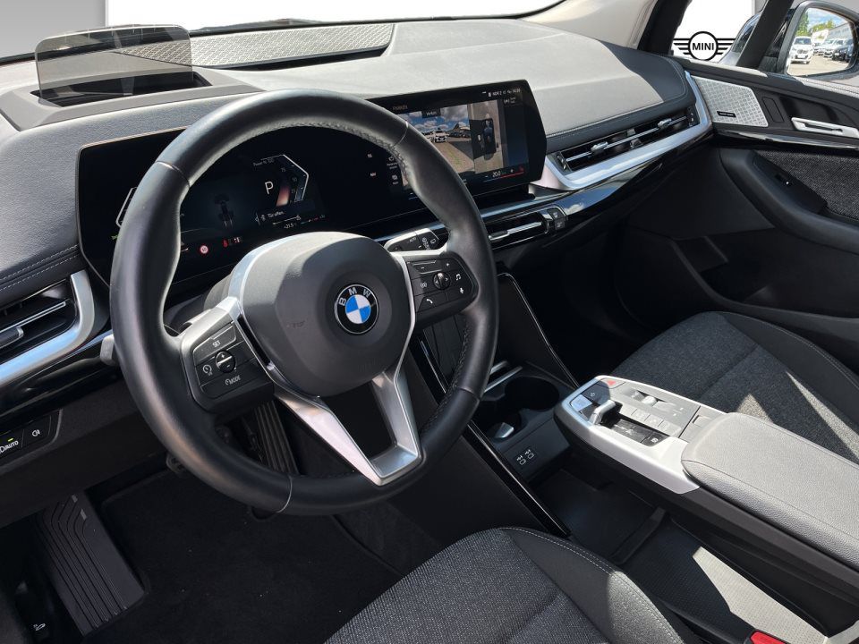 BMW 218