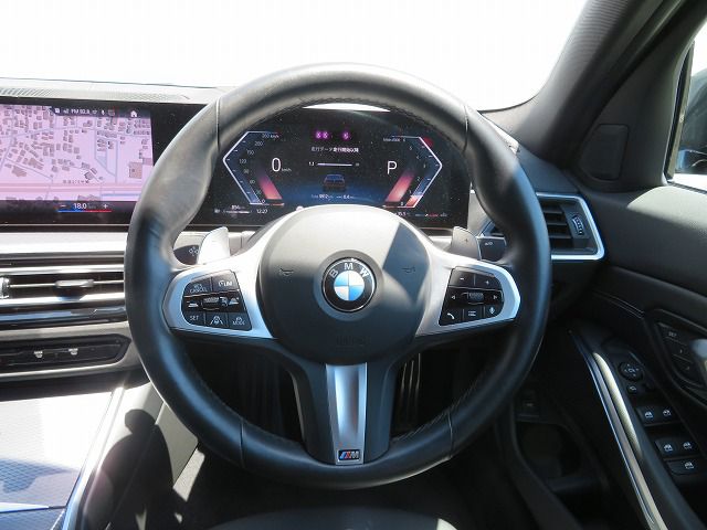 320d xDrive Berline RHD