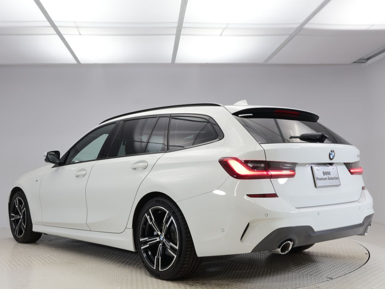 G21 318i Touring