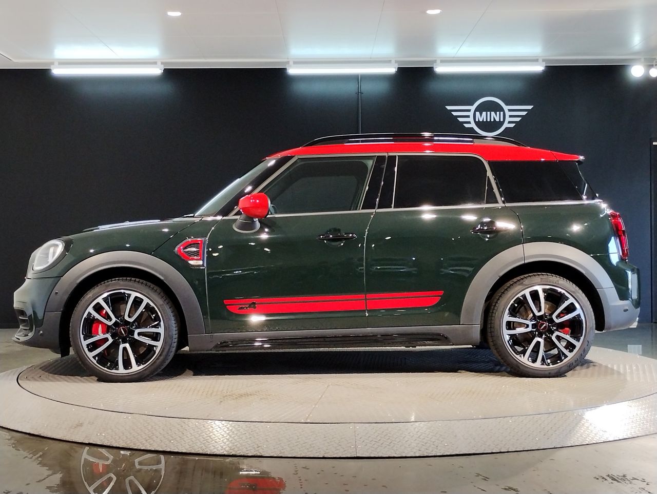 MINI John Cooper Works ALL4 Countryman RHD