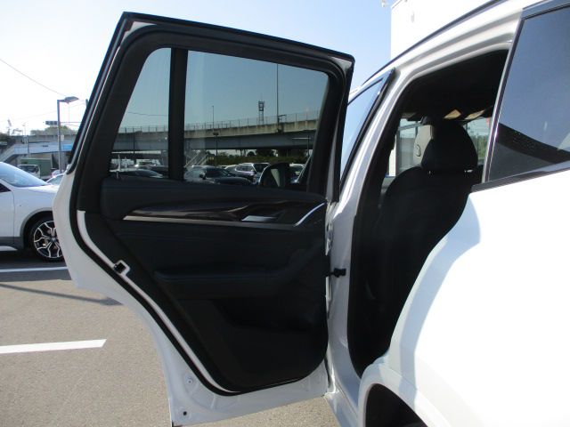 G01 X3 xDrive20d RHD ZA LCI