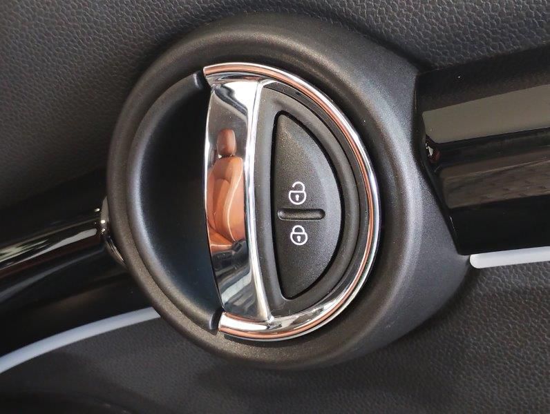 MINI Cooper F56 RHD