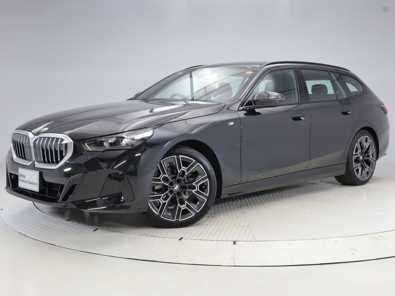 523d xDrive Touring M Sport