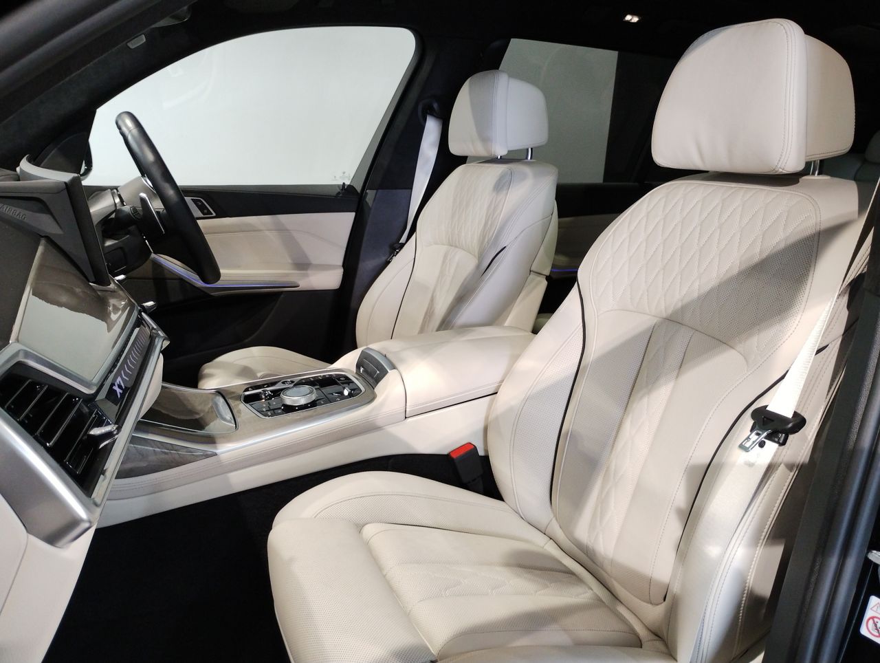 X7 xDrive40d RHD US