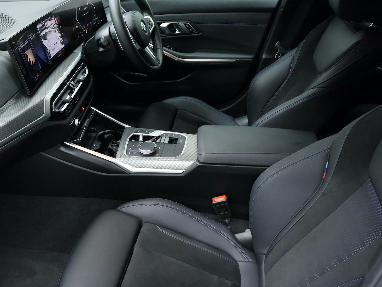 G20 320i Saloon LCI RHD MX