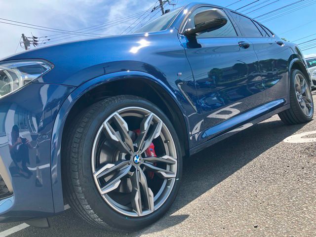 X4 M40i RHD